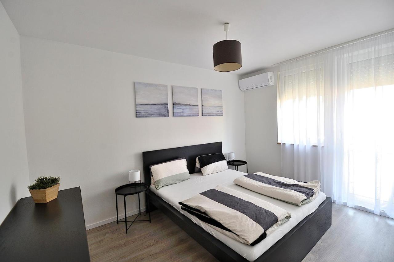 Best Apartman Lelle Balatonlelle Buitenkant foto