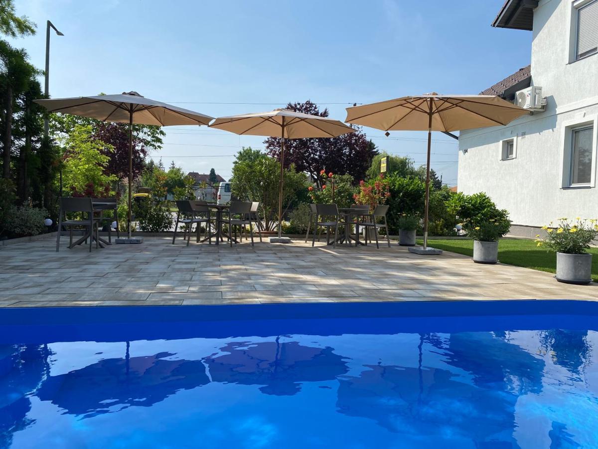 Best Apartman Lelle Balatonlelle Buitenkant foto