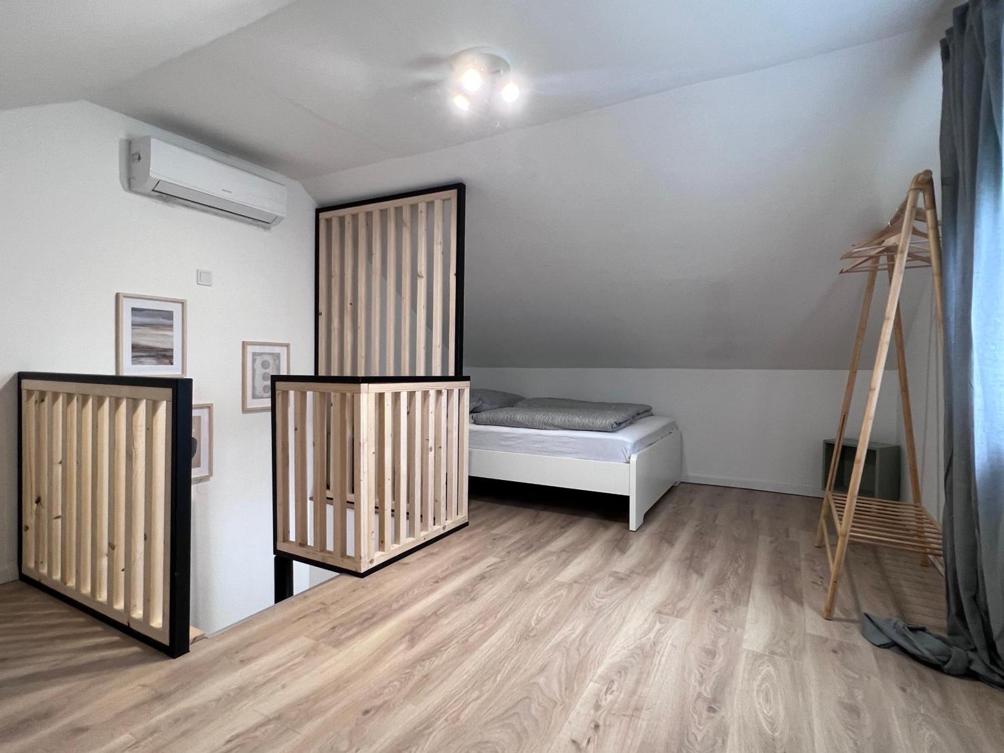 Best Apartman Lelle Balatonlelle Buitenkant foto